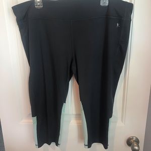 Danskin Pants - Danskin now XXL fitting active workout leggings Danskin Pants - Danskin now XXL fitting active workout leggings